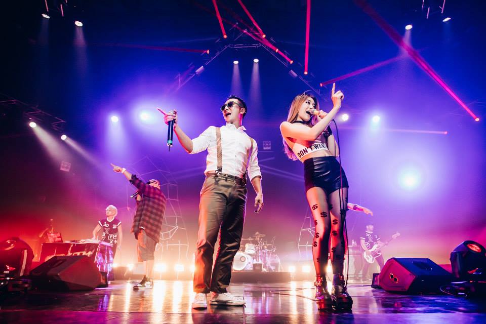 รวมรูปมันส์สุดตื๊ดของ Joey Boy และเก่ง ธชย ในงาน The Hip Connection