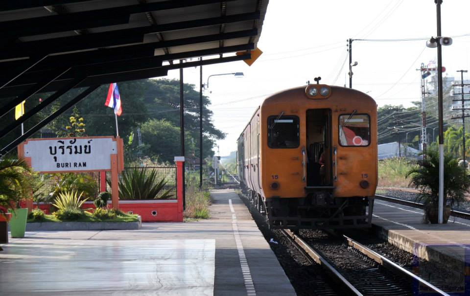 สถานีรถไฟบุรีรัมย์ที่แสนสะอาด