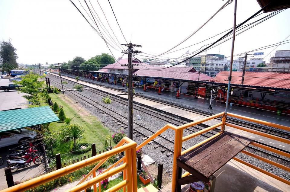 สถานีรถไฟบุรีรัมย์ที่แสนสะอาด