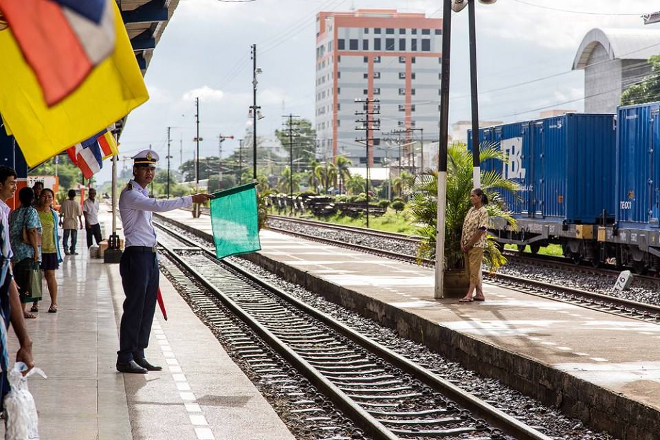 สถานีรถไฟบุรีรัมย์ที่แสนสะอาด