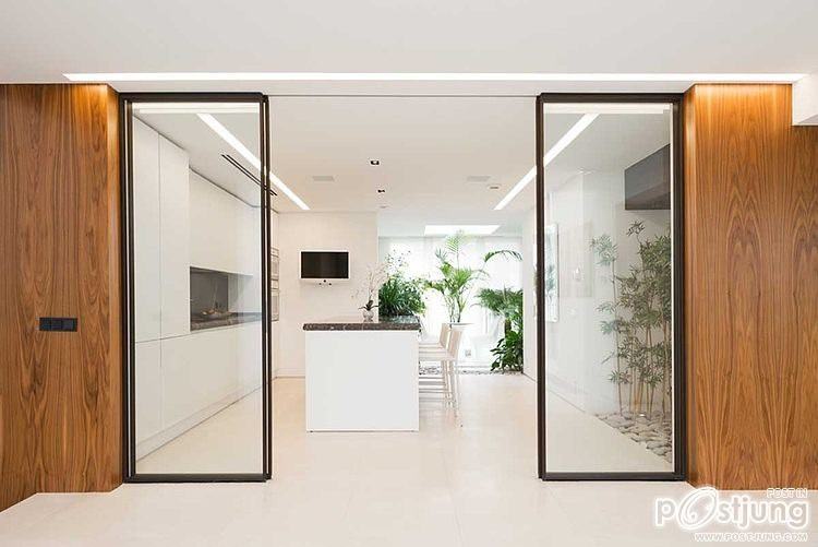 Agalarov Estate Villa by SL* Project