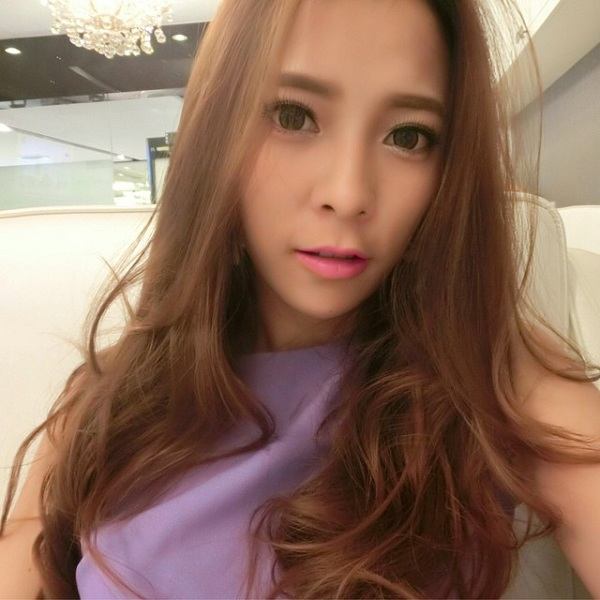 ฟรุ้งฟริ้ง มุ้งมิ้ง สไตล์เกาหลี กับ น้องอั้ม เน็ตไอดอลชื่อดัง