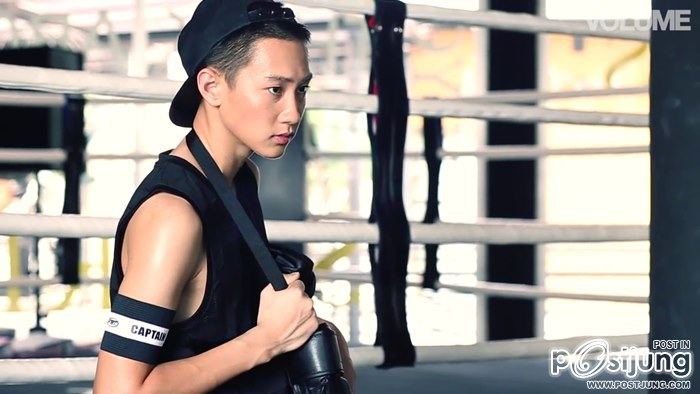 กัปตัน-ไวท์ Lovesick @ Volume