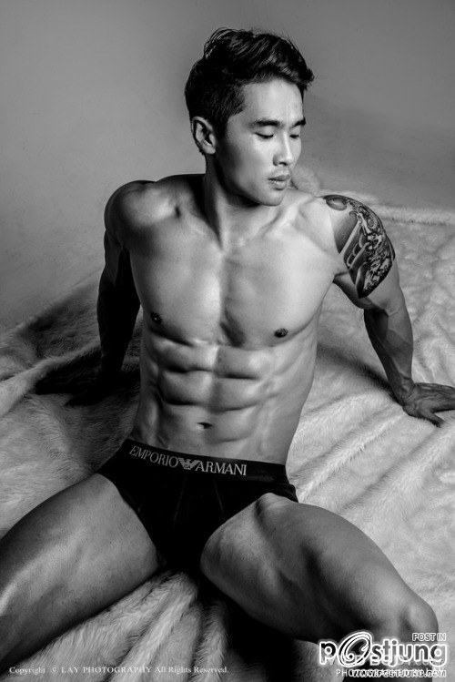 ถอดโชว์เรือนร่าง 688