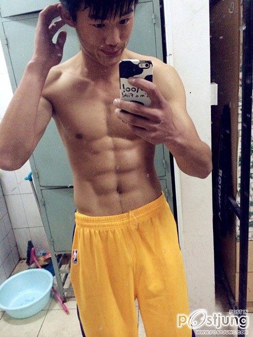 ถอดโชว์เรือนร่าง 688