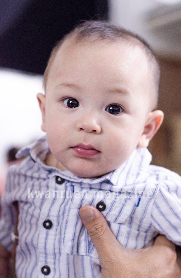 พ่อ-ลูก ปีเตอร์กับน้องแพนเตอร์ เบี้องหลังถ่ายแบบ นิตยสารขวัญเรือน