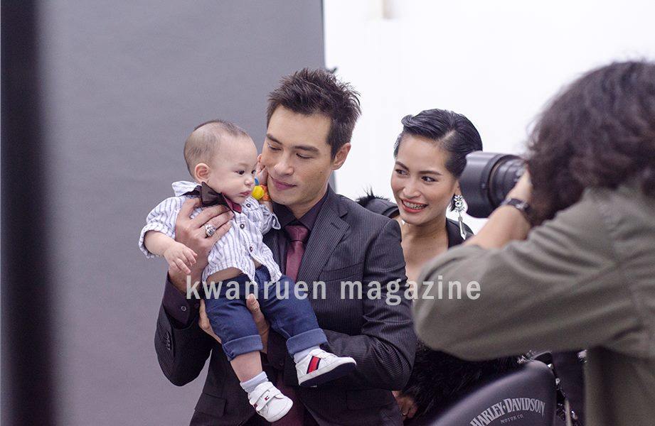 พ่อ-ลูก ปีเตอร์กับน้องแพนเตอร์ เบี้องหลังถ่ายแบบ นิตยสารขวัญเรือน