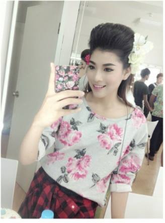 ตาล เดอะคอมเมเดียน สาวน้อยจากฟินแลนด์ มากความสามารถ พูดได้ 5 ภาษา เต้น รำไทย ร้องเพลง