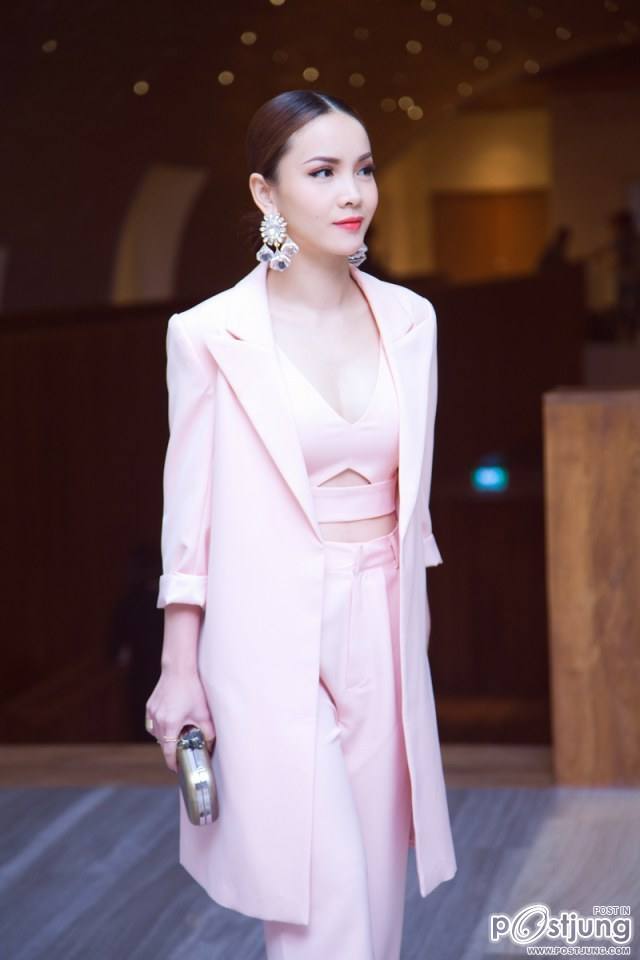 Ruby Yến Trang, Angela Phương Trinh, Koolcheng Trịnh Tú Trung - Vietnam International Fashion Week