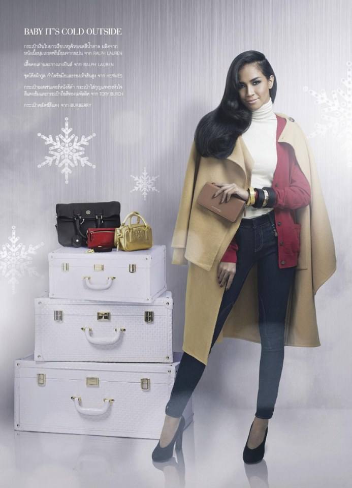 เมญ่า-นนธวรรณ @ UR Power December 2014