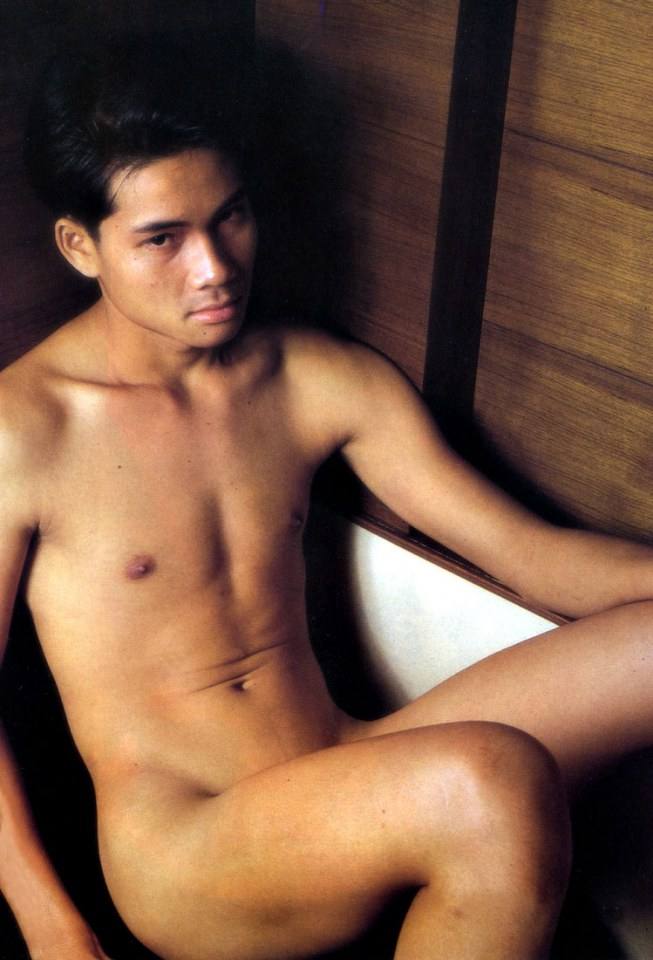 กัมพล สิทธิ์สมบูรณ์