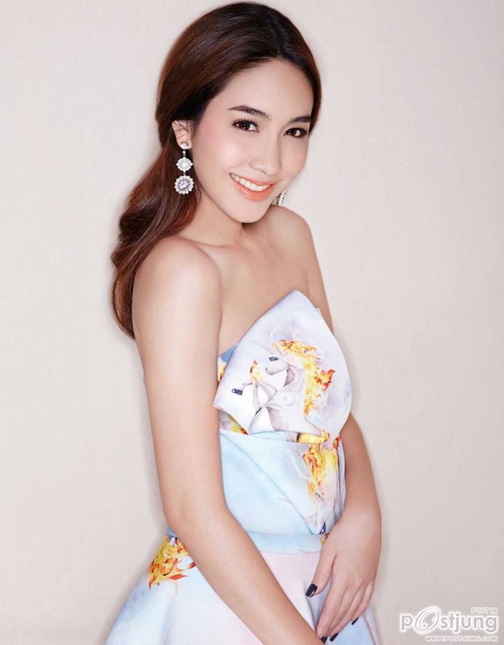 มิน พีชญา @ HER WORLD vol.11 no.130 December 2014