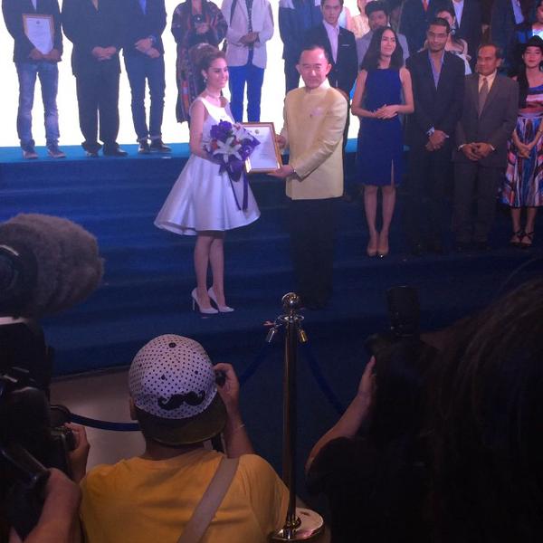 Pic__ขวัญ อุษามณี @งานแถลงข่าวภาพยนตร์สั้นเฉลิมพระเกียรติฯ รอบปฐมทัศน์ 4/12/57