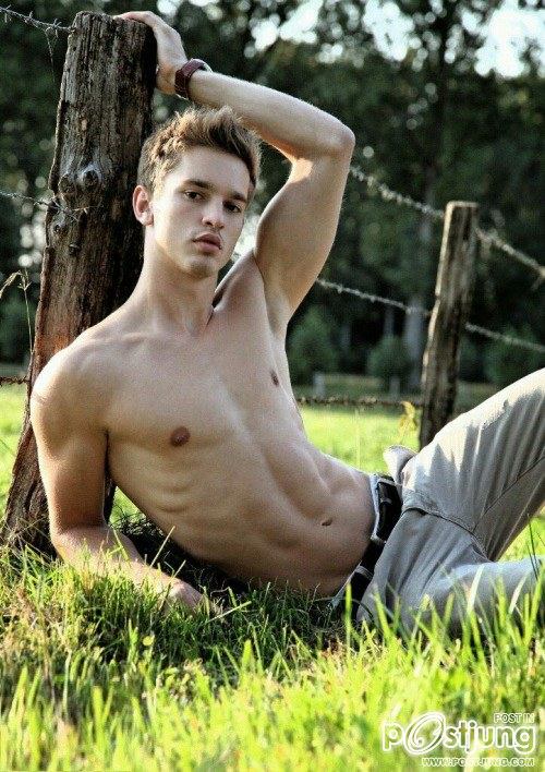 male body 060
