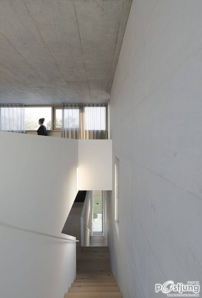 Baubau by Stocker Lee Architetti