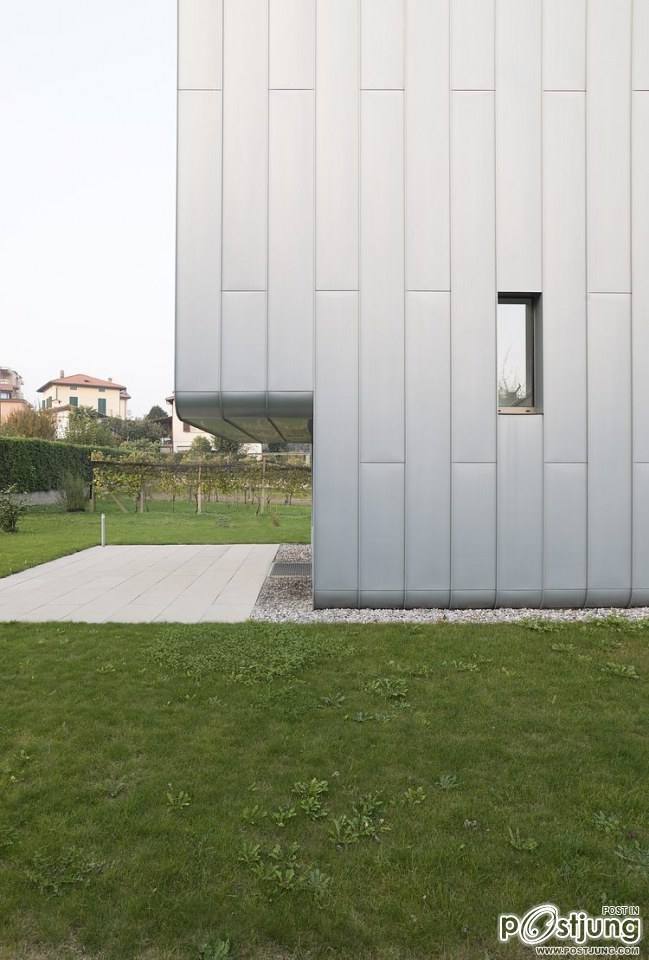Baubau by Stocker Lee Architetti