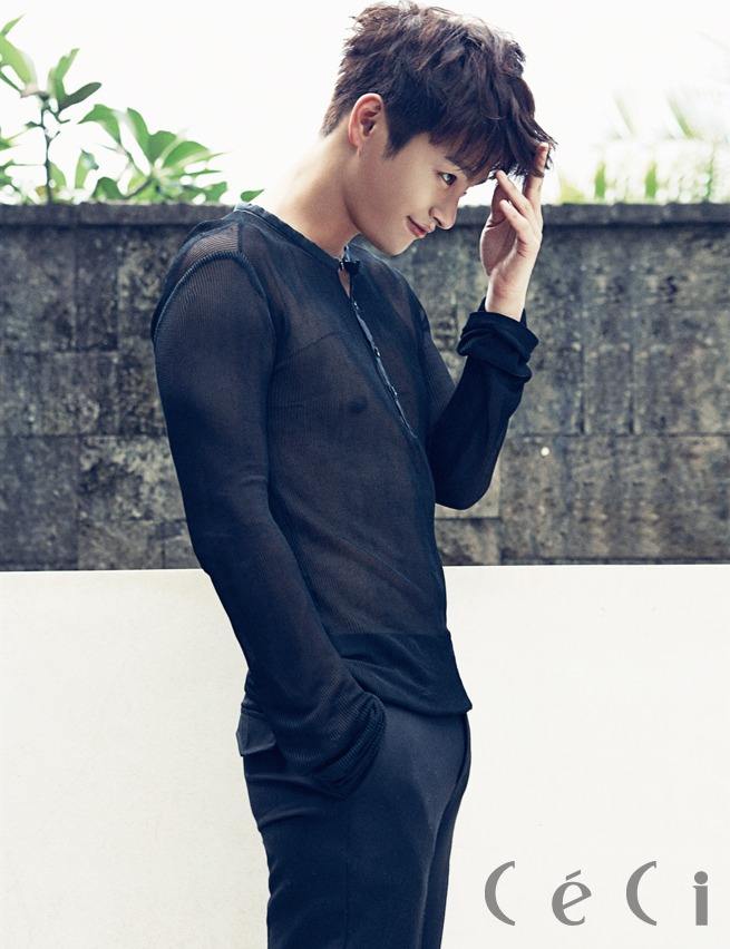 ก่อนอาหารเที่ยง