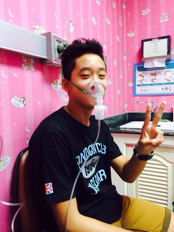 น้องเอสนักว่ายน้ำล่าสุด----