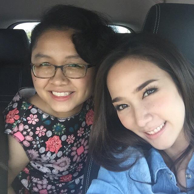 ซูเปอร์สตาร์ "อั้ม พัชราภา" ฮอตเว่อร์ยอด Follow พุ่ง 3 ล้านคนอย่างเป็นทางการ คนเเรกของเอเชีย!!