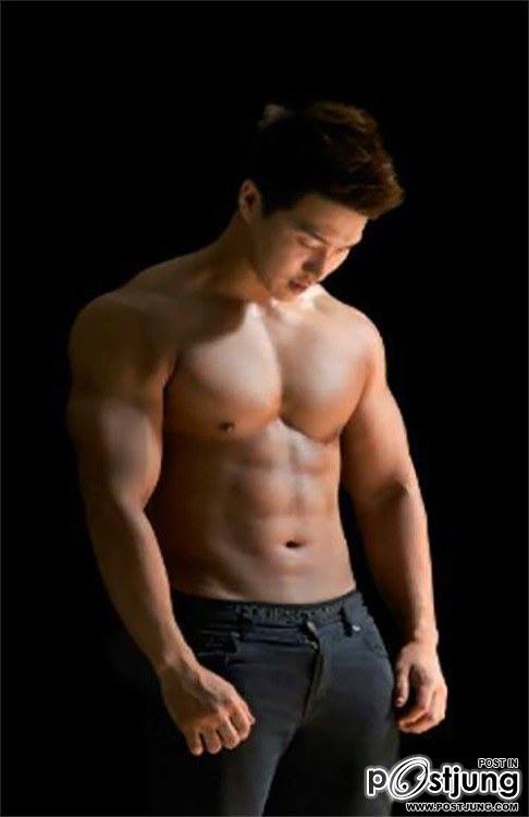 ถอดโชว์เรือนร่าง 691