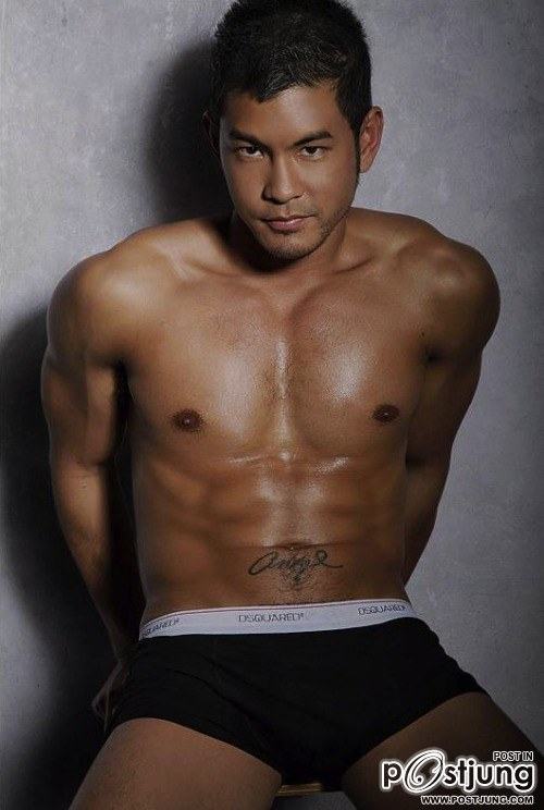 ถอดโชว์เรือนร่าง 691
