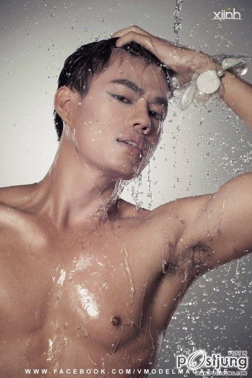 ถอดโชว์เรือนร่าง 693