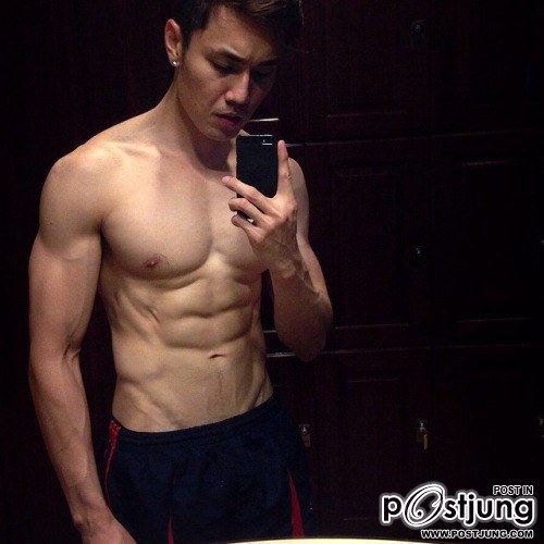 ถอดโชว์เรือนร่าง 694