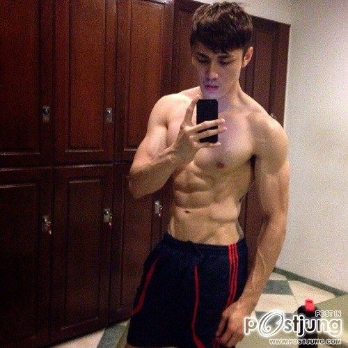 ถอดโชว์เรือนร่าง 694