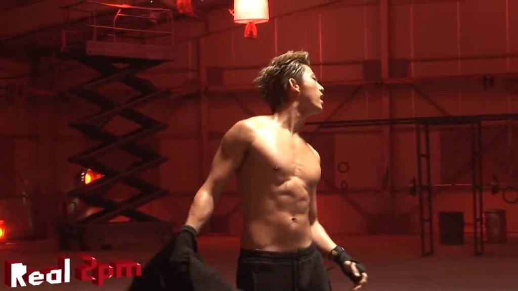 2PMหุ่นแชบทุกคนบ่นี่งะโอยแชบ