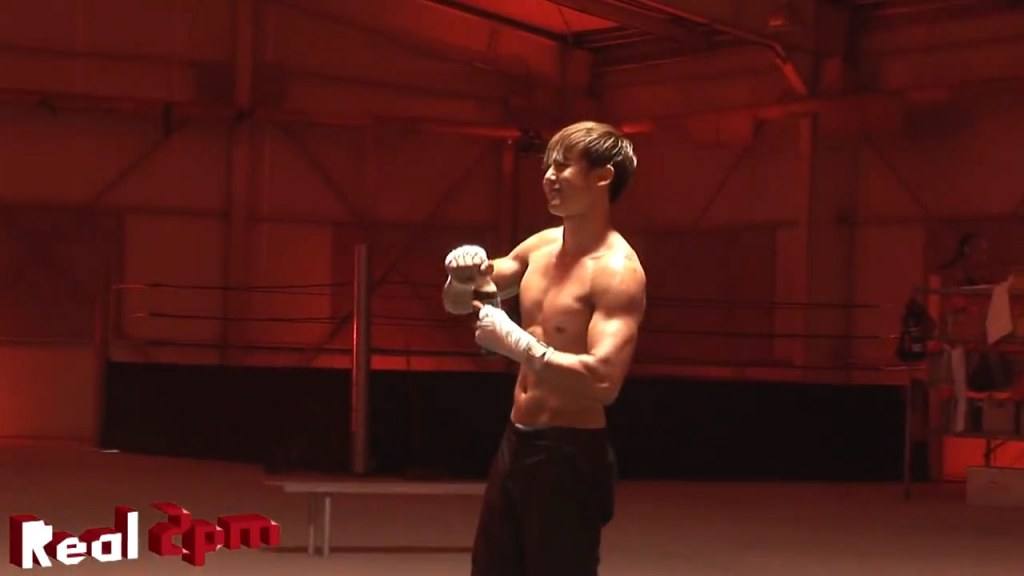 2PMหุ่นแชบทุกคนบ่นี่งะโอยแชบ