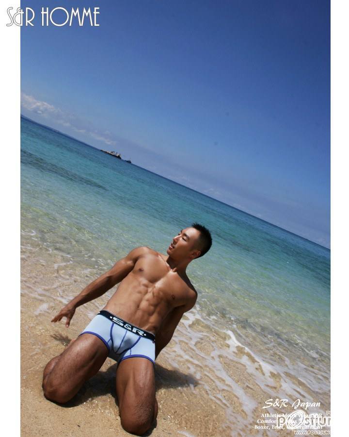ถอดโชว์เรือนร่าง 695