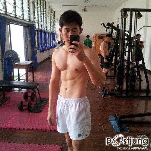 ถอดโชว์เรือนร่าง 700