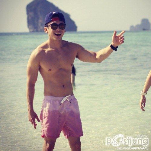 ถอดโชว์เรือนร่าง 700