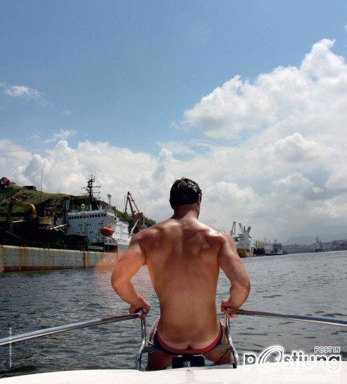ถอดโชว์เรือนร่าง 701