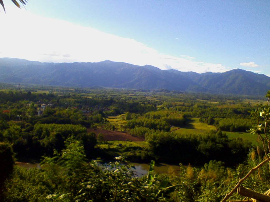 เที่ยวเมืองเเพร่