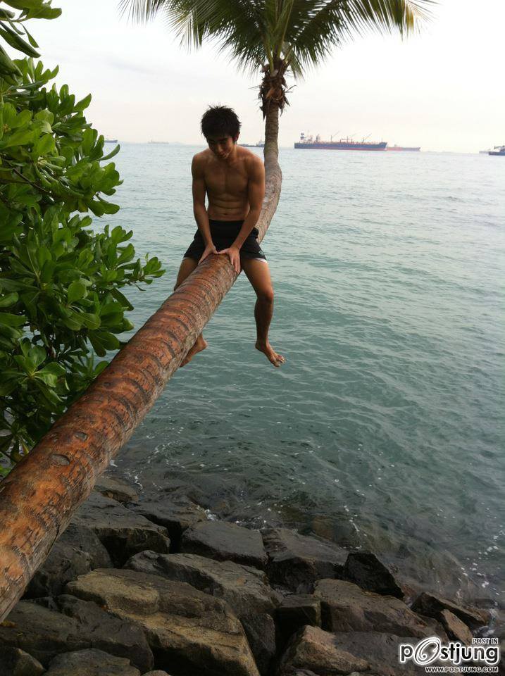 ถอดโชว์เรือนร่าง 705