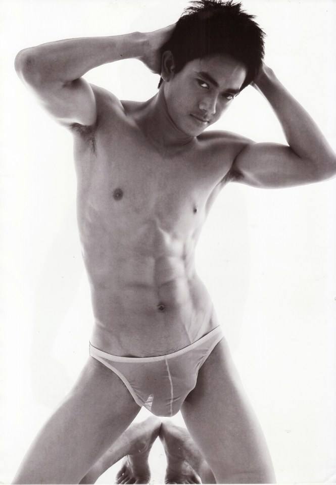 DARK 1st issue - The Shape of Body