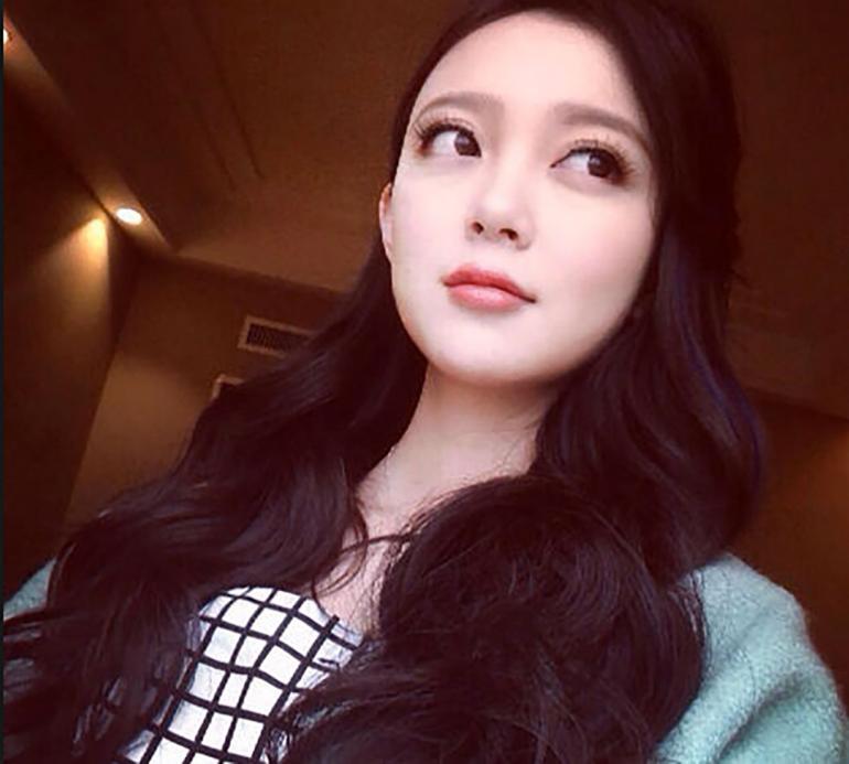หวังเสี่ยวหมิ่น สาวจีนที่กำลังครองใจหนุ่มๆไทยตอนนี้
