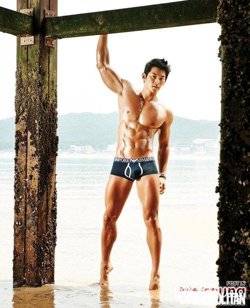 ถอดโชว์เรือนร่าง 712