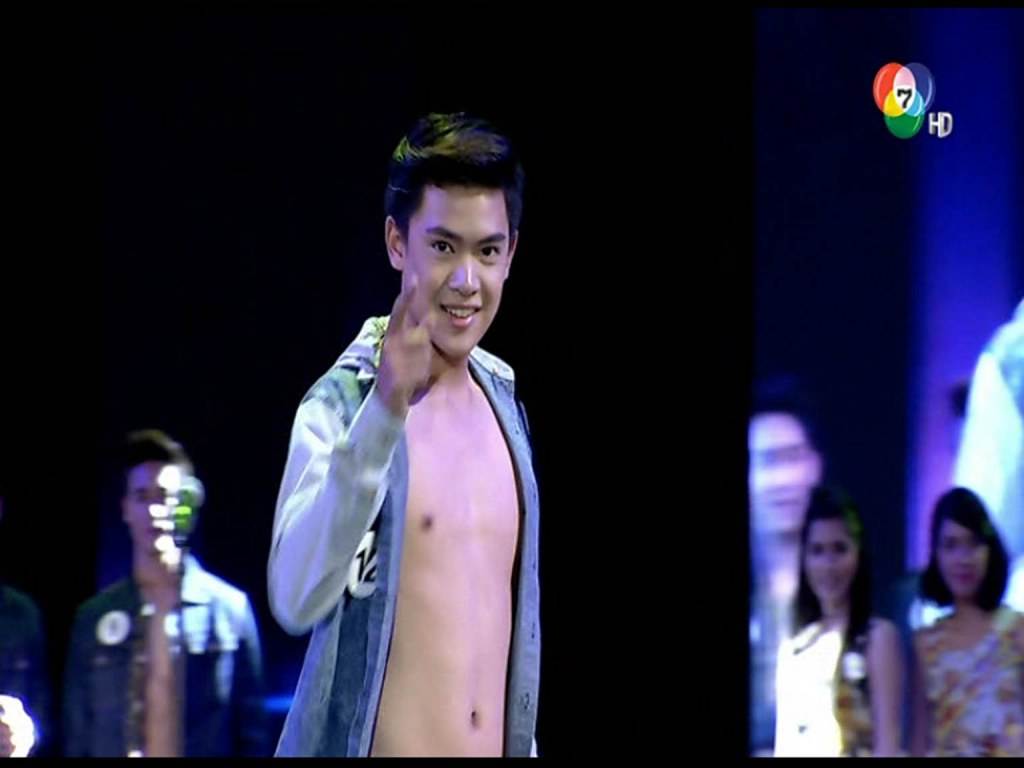 หล่อหุ่นแชบเอ๊าะๆFreshy boy & girl 2014