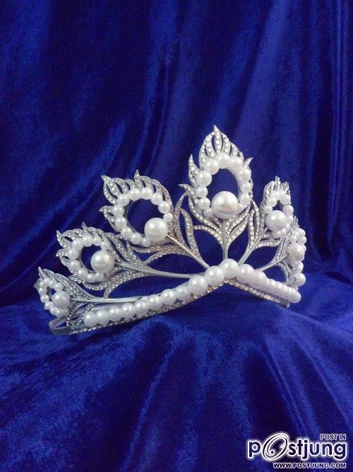 MISS UNIVERSE MIKIMOTO TIARA