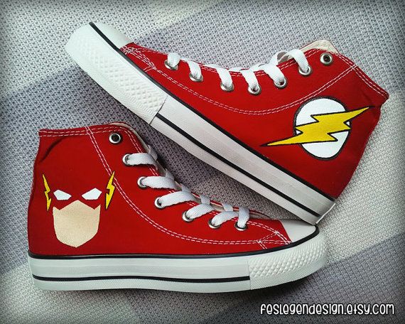 รองเท้าสุดเท่ห์จากซีรีส์สุดมันส์ The Flash