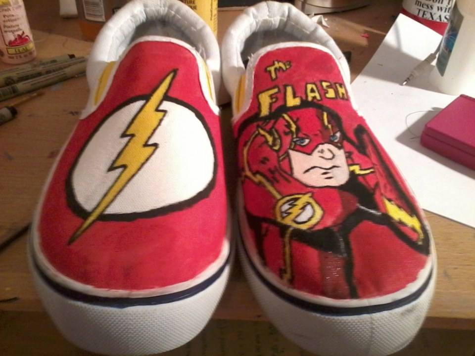 รองเท้าสุดเท่ห์จากซีรีส์สุดมันส์ The Flash