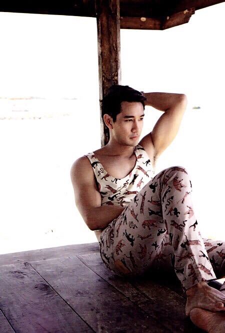 ป้อง ณวัฒน์