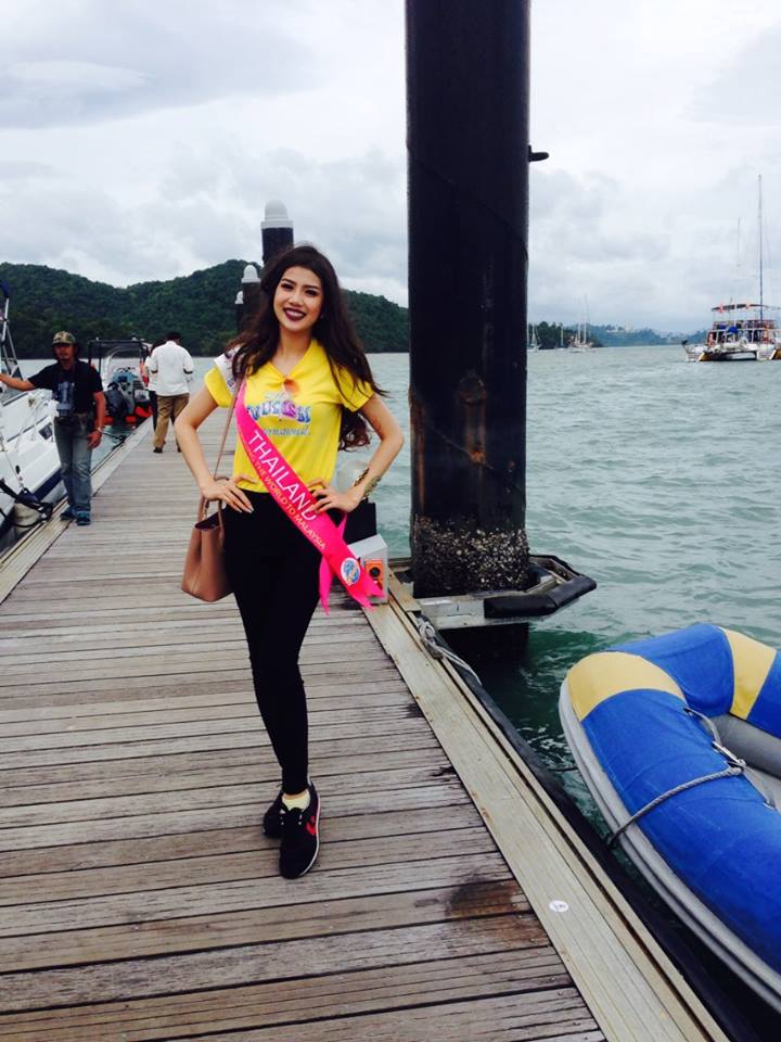 วันนี้น้องพลอย ออกไปร่วมกิจกรรมกับกองประกวด Miss Tourism International 2014 ที่เกาะลังกาวี ครับ