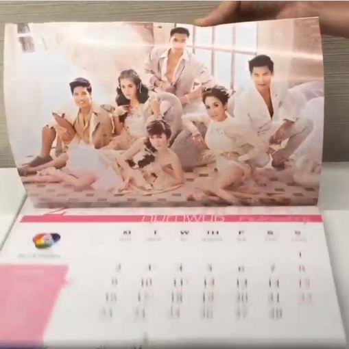 เผยโฉมเเล้วปฎิทินช่อง 7 ปี 2015 มาเเล้วสวยหรูไฮโซมาก!!