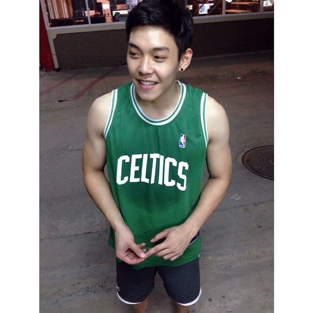 รวม Pakinball จากชะนีในป่าใหญ่