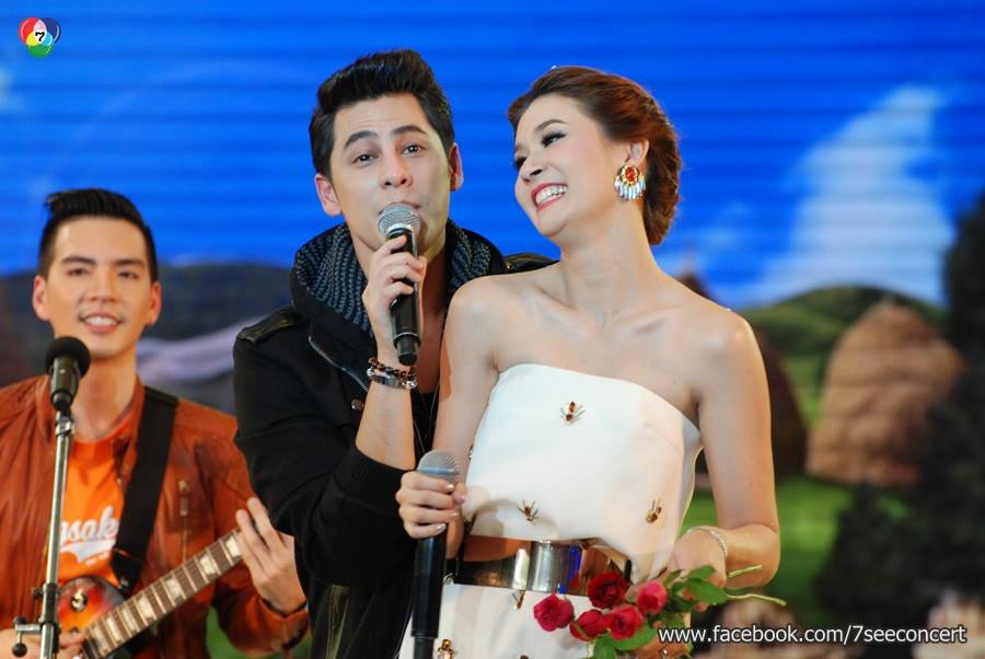 7 สีคอนเสิร์ตพิเศษ : นิว-วงศกร & เเละผองเพื่อน