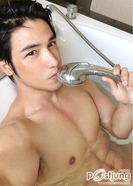 ถอดโชว์เรือนร่าง 717