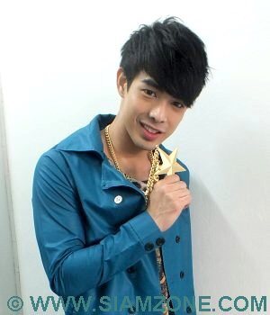 เบสท์ อนาวิล